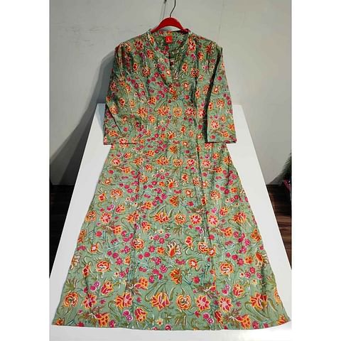 Authenzaa Women Kurti ATKT010 Mehandi 