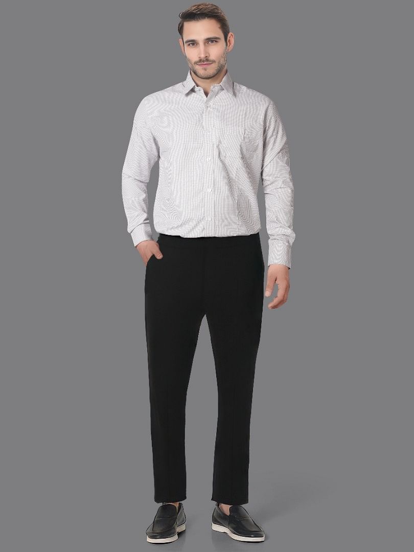 Authenzaa Men Slim - Fit  Formal Shirt ASFS013 White Grey Checks 
