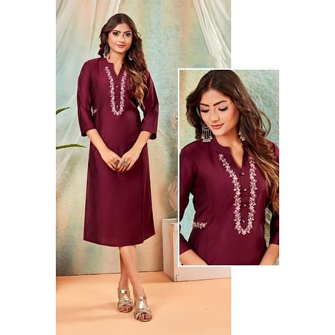 Authenzaa Women Kurti AFKT018 Maroon
