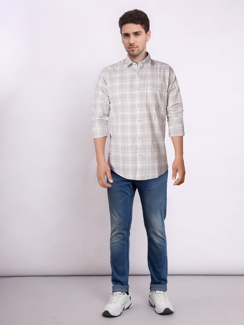 Authenzaa Men Casual Shirt SFCS020 Light Grey Checks