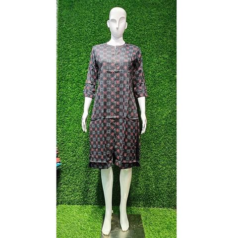 Authenzaa Women Kurti ATKT032 Black  