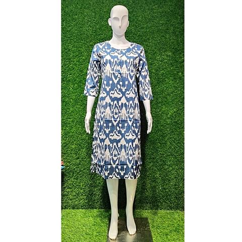 Authenzaa Women Kurti ATKT037 White Navy 