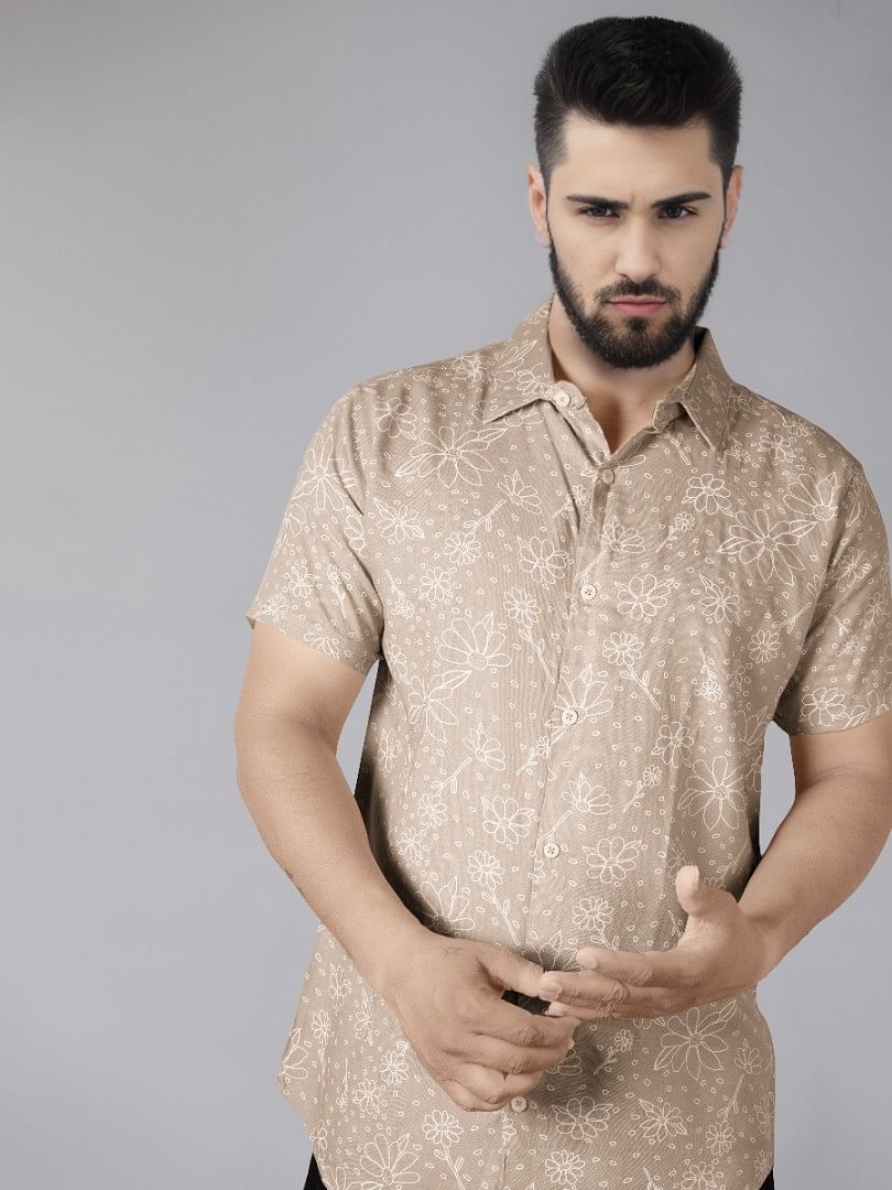Authenzaa Men Half Sleeves Casual Shirt SFHCS001 Printed Khakhi 