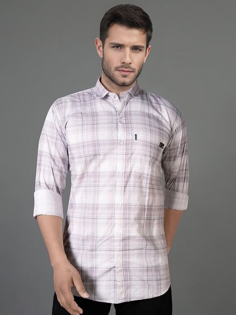 Authenzaa Men Casual Shirt SFCS092 Light Peach Chex 