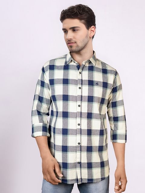 Authenzaa Men Casual Shirt SFCS168 Navy Chex 