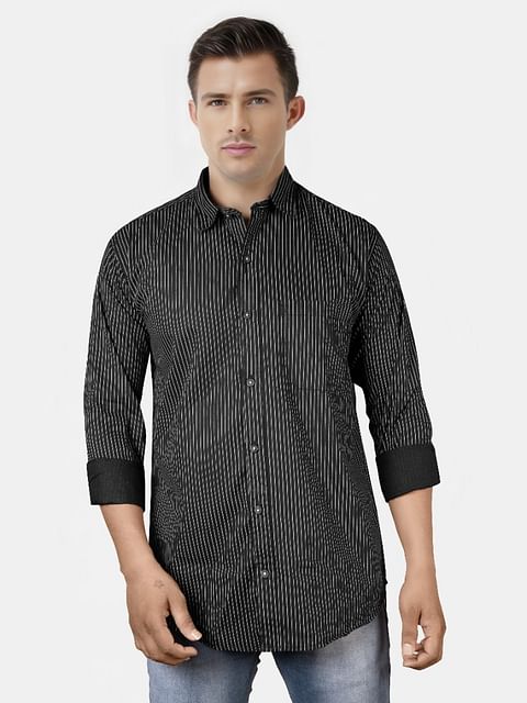 Authenzaa Men Casual Shirt SFCS164 Black Stripe 