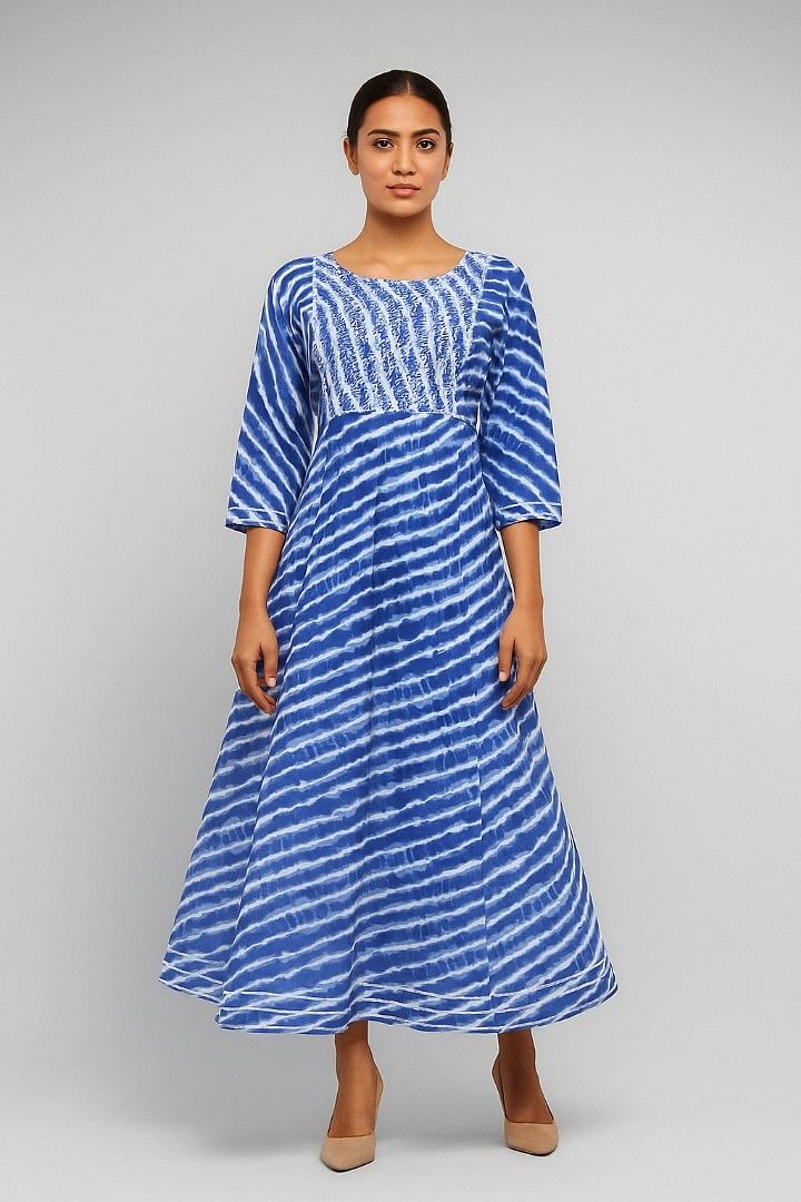 Authenzaa Women Leheriya Kurti SFBKT085 Blue