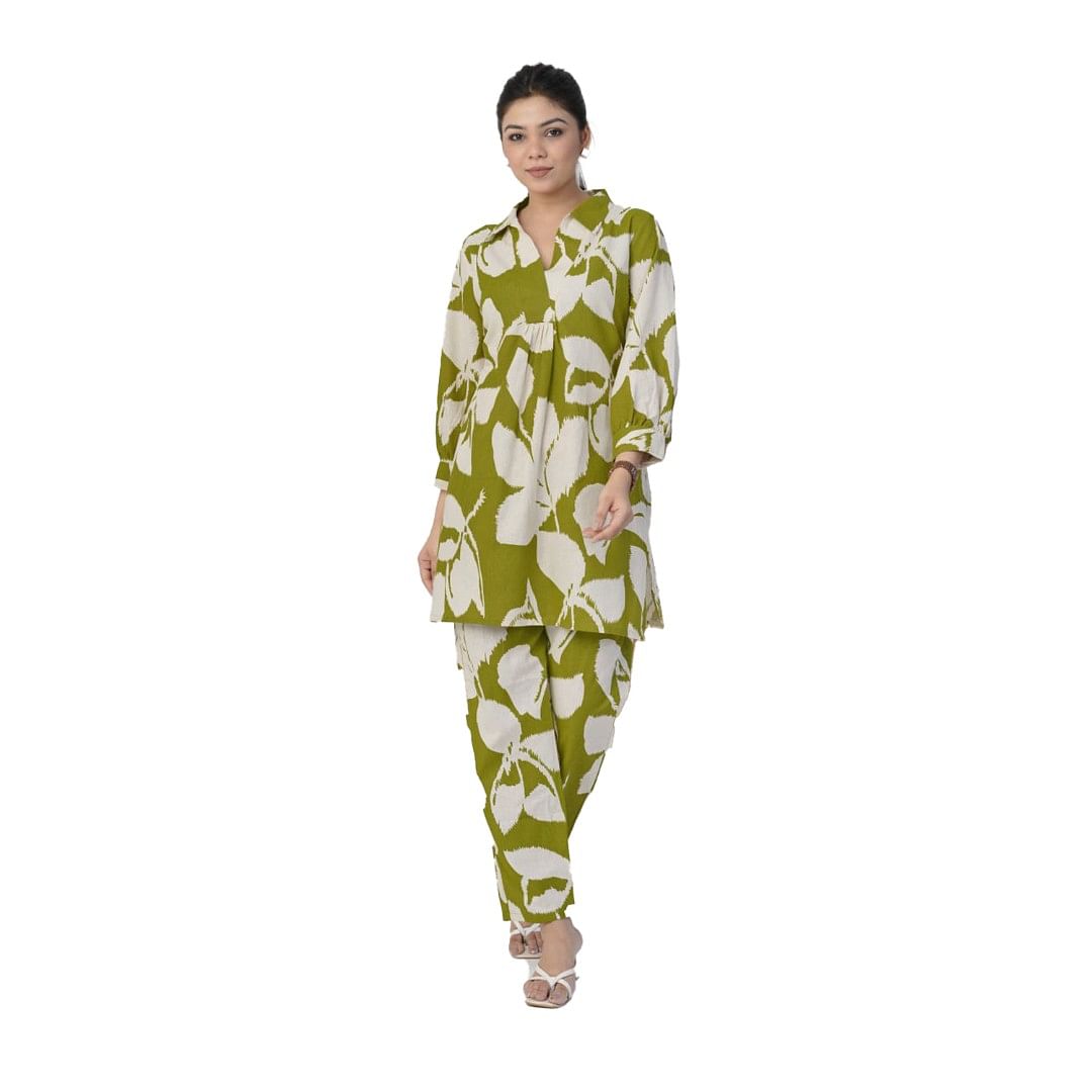 Authenzaa Women 2 Pcs Kurti Set ATKS025 Parrot Green 