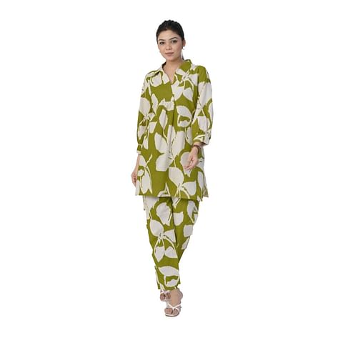 Authenzaa Women 2 Pcs Kurti Set ATKS025 Parrot Green 