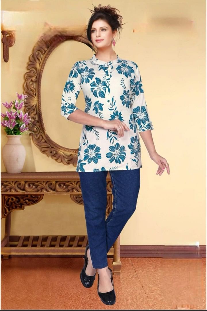Authenzaa Women Short Kurti SFBKT035 White Green